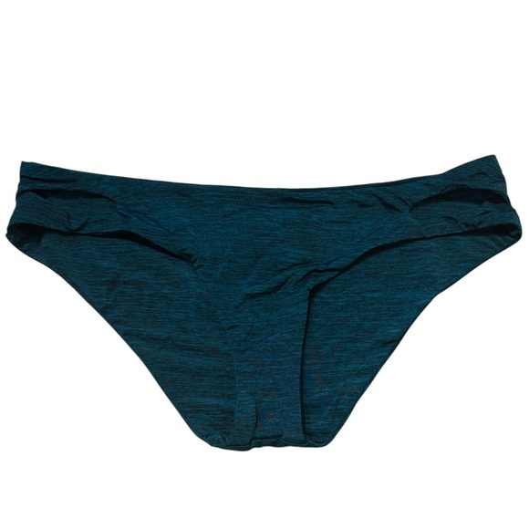 Becca Colorcode Keyhole Hipster - Picture 6 of 15